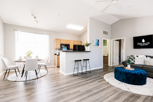 Pine Valley in Elkton, MD - Building Photo