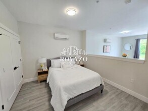 130 Ellis Ave in Irvington, NJ - Foto de edificio - Building Photo