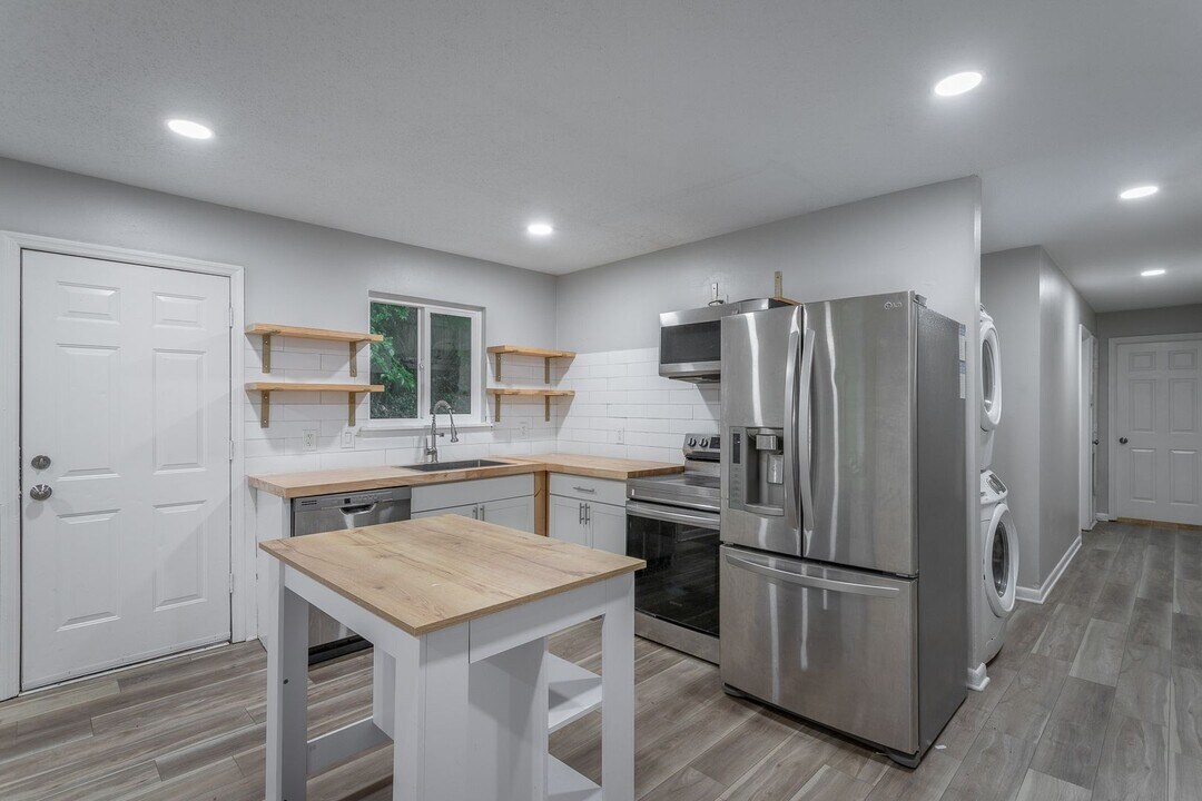 392 Booth Rd-Unit -392 in Chattanooga, TN - Building Photo