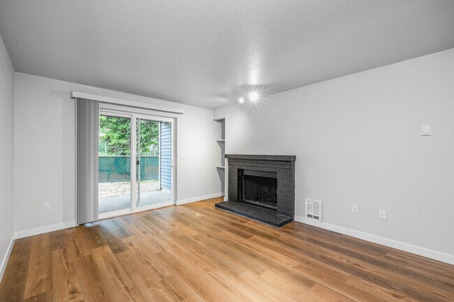Westvue Apartments in Woodinville, WA - Foto de edificio - Interior Photo