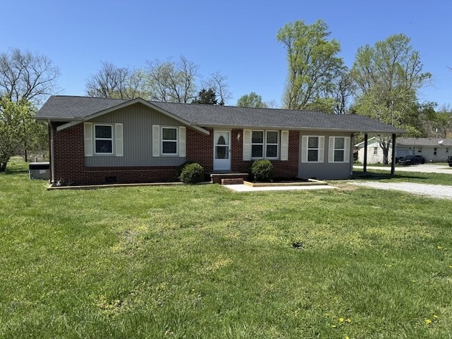 property at 527 Swanee St