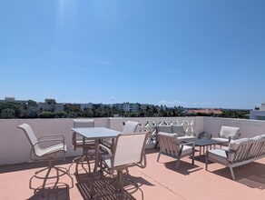 2840 S Ocean Blvd in Palm Beach, FL - Foto de edificio - Building Photo