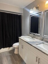 427 6th Ave NE, Unit 406 in Largo, FL - Building Photo - Building Photo