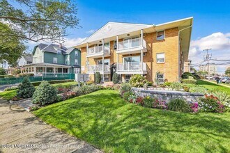 301 Sixth Ave in Asbury Park, NJ - Building Photo - Building Photo