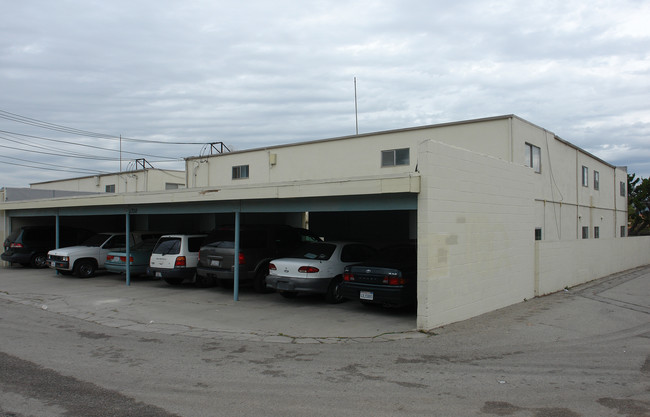 1740-1750 Ventura Blvd in Camarillo, CA - Foto de edificio - Building Photo