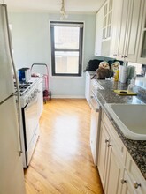 525 W Aldine Ave, Unit 401 in Chicago, IL - Building Photo - Building Photo