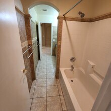1382 W Via Rio Blanco in Tucson, AZ - Building Photo - Building Photo