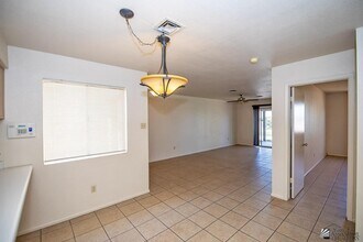 1252 S Sunset Dr in Yuma, AZ - Building Photo - Building Photo