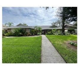 5107 Lanai Way in Tampa, FL - Building Photo