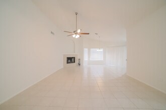 17404 E Oro Grande Dr in Fountain Hills, AZ - Building Photo - Building Photo