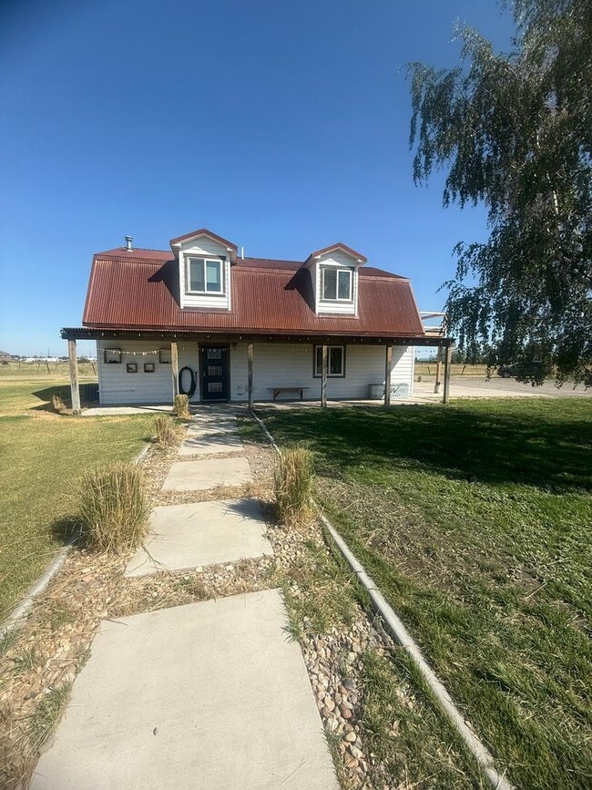 property at 669 Bluegrass Dr