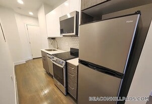 44 Joy St in Boston, MA - Building Photo