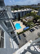 1470 NE 125th Ter, Unit PH7 in North Miami, FL - Building Photo - Building Photo