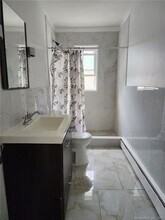 53 Cliff St in Shelton, CT - Building Photo - Building Photo