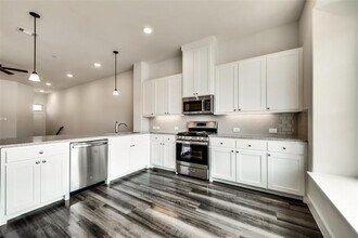 250 Buck Ridge Dr in Little Elm, TX - Building Photo - Building Photo