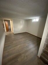 615 E 5th St, Unit B in Hays, KS - Building Photo - Building Photo