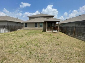 943 Winged Scoter in San Antonio, TX - Building Photo - Building Photo