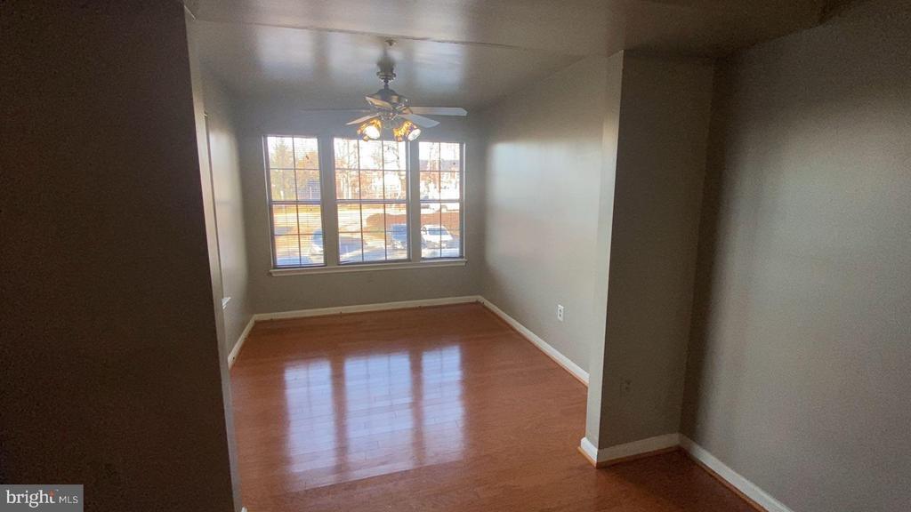 2071 Alice Ave in Oxon Hill, MD - Building Photo