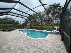 6478 Waverly Green Way in Naples, FL - Building Photo