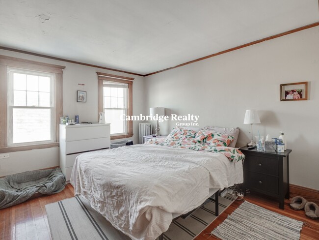 60 Powder House Blvd, Unit 3