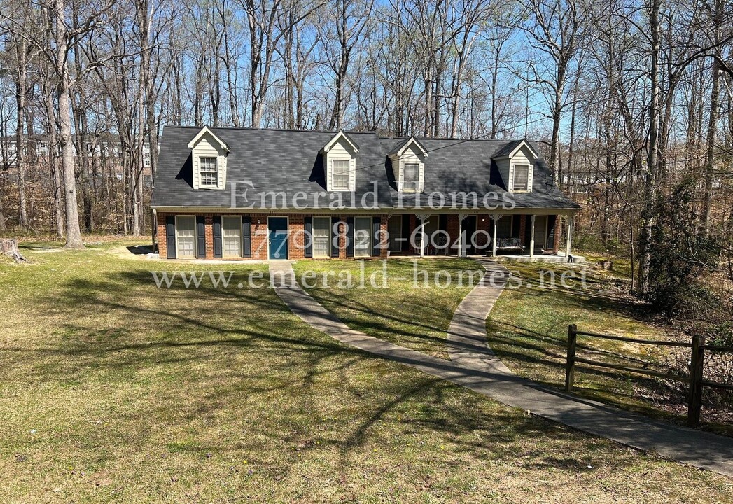 527-529 Telfair Ct in Suwanee, GA - Foto de edificio
