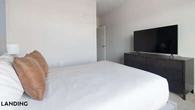 65 Sentosa Dr in Saint Johns, FL - Building Photo - Building Photo