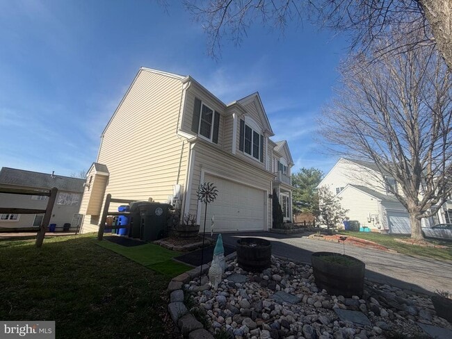 property at 1703 Aldin Ct