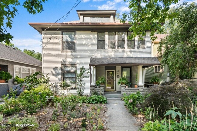 property at 204 S Bayly Ave