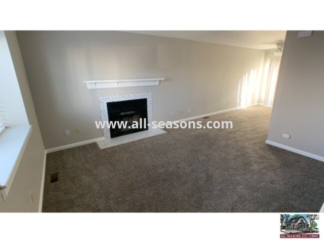 1295 Soaring Eagle Dr in Colorado Springs, CO - Building Photo - Building Photo