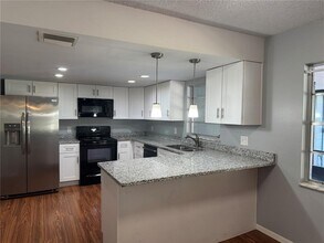 685 Chelsea Rd in Longwood, FL - Building Photo - Building Photo