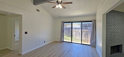 9628-9628 Bradhugh Ct in Sacramento, CA - Building Photo - Building Photo