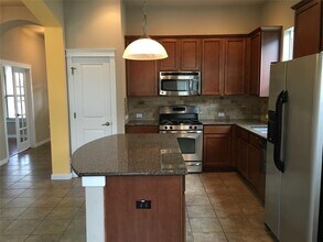 1924 Littlefield St in Austin, TX - Building Photo - Building Photo