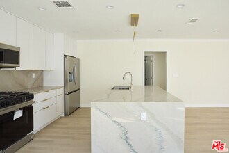 1223 23rd St in Santa Monica, CA - Building Photo - Building Photo