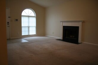2587 Woodhill Dr in Lexington, KY - Building Photo - Building Photo
