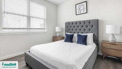 1148 Silber Rd, Unit 2243 in Houston, TX - Foto de edificio - Building Photo