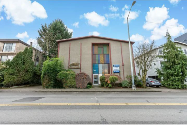 property at 5515 15th Ave NE