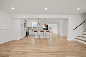 141 Ridgewood Dr in Milford, CT - Building Photo - Building Photo