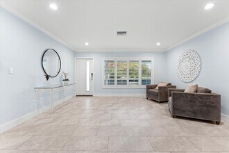 1001 NW 3rd Ave in Boca Raton, FL - Building Photo - Building Photo