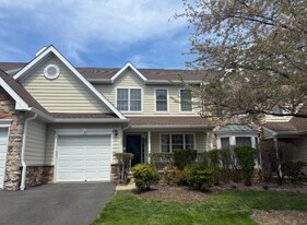 19 Hancock Ct in Basking Ridge, NJ - Building Photo