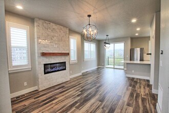 1025 S Gilbert St in Castle Rock, CO - Building Photo - Building Photo