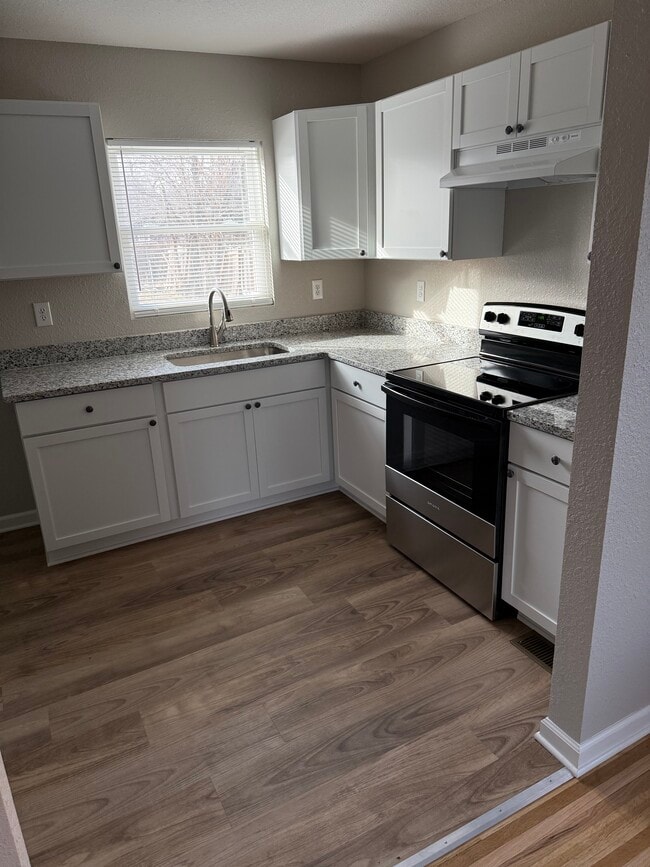 1907 N Madison Ave in Wichita, KS - Building Photo - Building Photo