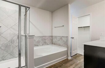 9100 Lookout Pt in Fort Worth, TX - Building Photo - Building Photo
