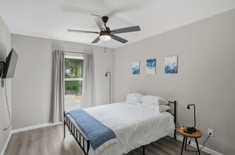 830 Porter St in San Antonio, TX - Building Photo - Building Photo