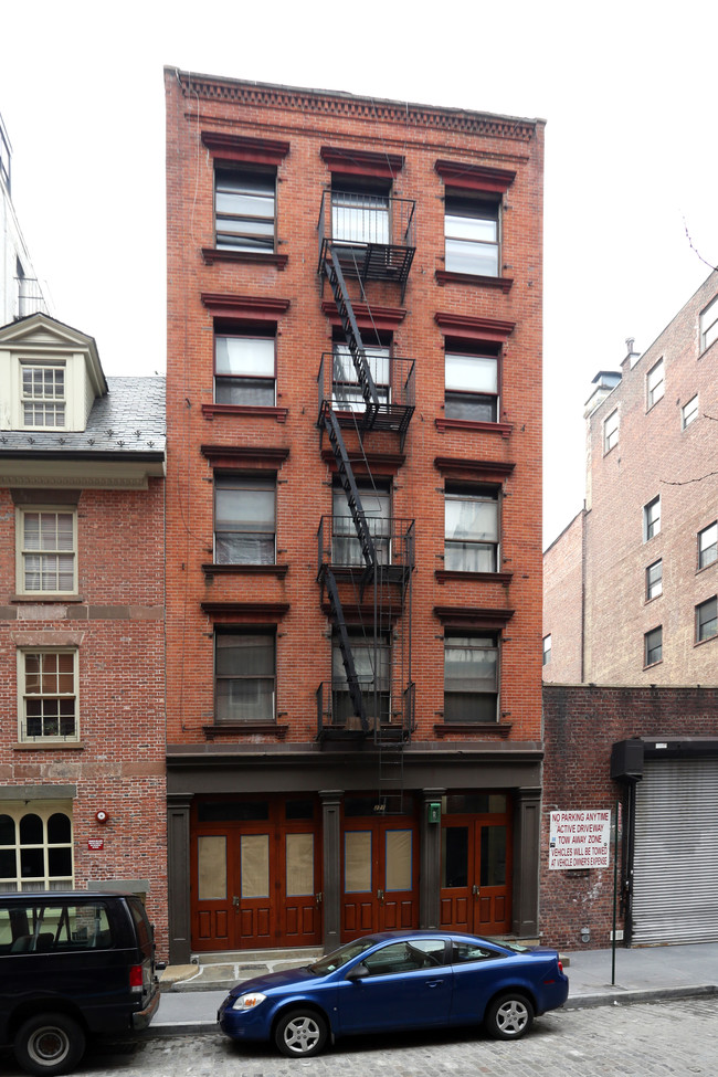 271 Water St in New York, NY - Building Photo - Building Photo