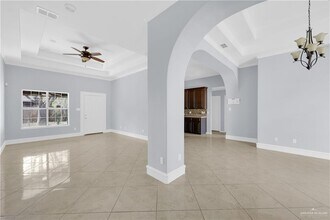 20 N 32nd St in McAllen, TX - Building Photo - Building Photo