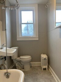 3224 Kenyon Ave photo'