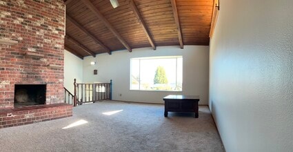 9014 67th Avenue Ct E in Puyallup, WA - Building Photo - Building Photo