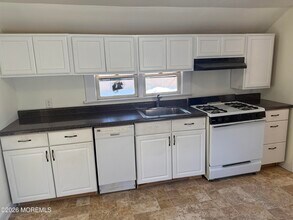 79 Church St in Keansburg, NJ - Building Photo - Building Photo