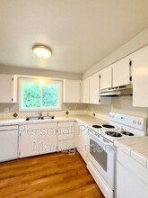 4604 NE 137th Ave in Vancouver, WA - Building Photo - Building Photo