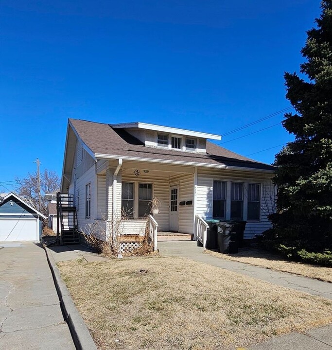 4202 Barker Ave-Unit -4202/01 in Omaha, NE - Building Photo